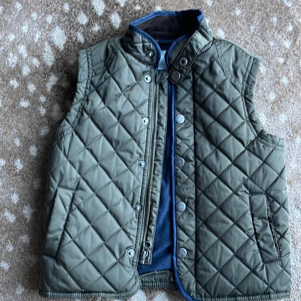 Boys quilted vest